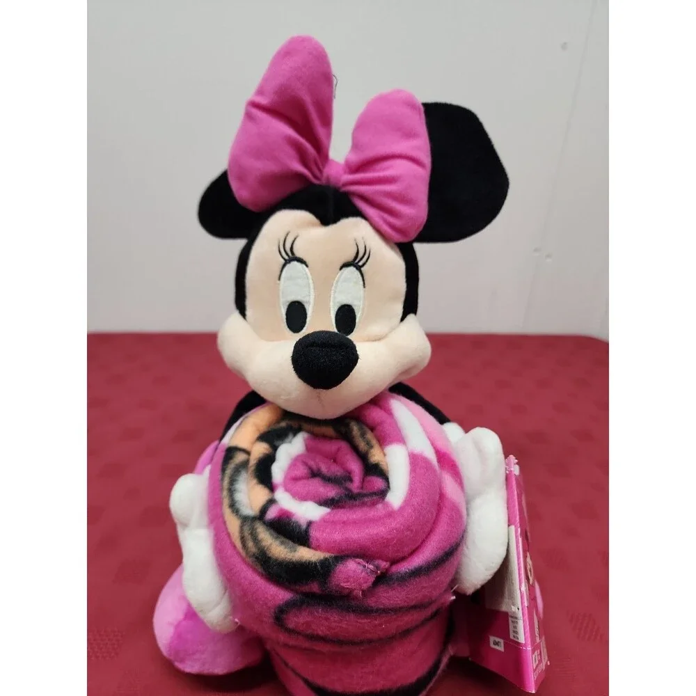 Minnie Mouse Michigan State Throw And Pillow Set New With Tags Disney Spartans